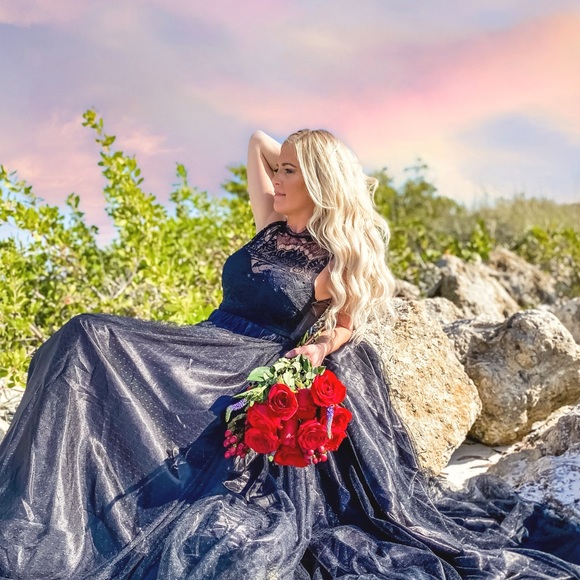 Meet your Posher, Lindsey - Picture 1 of 1